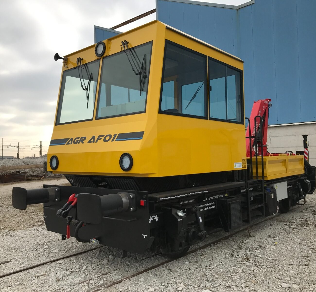 Cantiere ferroviario in manutenzione